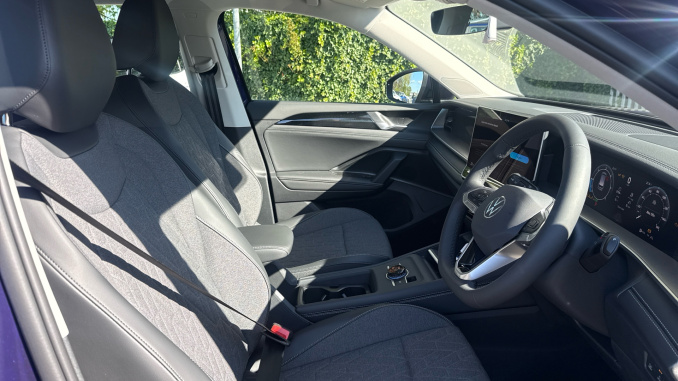 Volkswagen Tayron 2.0 TDI Life 5dr DSG7 [7 Seat] Diesel Estate - Image 15